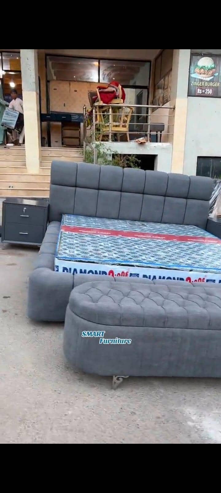 bed dressing and box 0