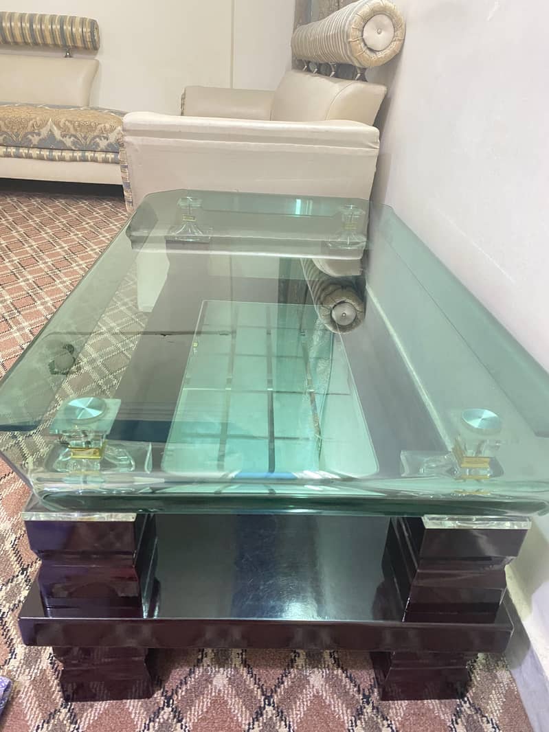 sofa set ( 7 seater) + table 12
