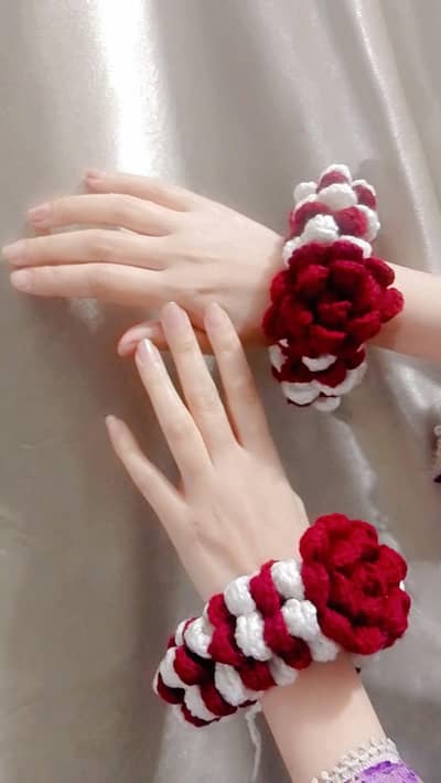Hand made crochet gajry