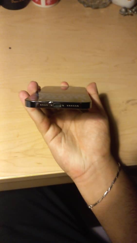 Iphone 14 pro max 1
