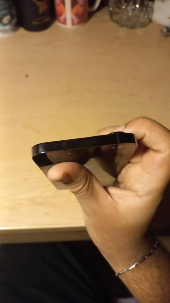 Iphone 14 pro max 3