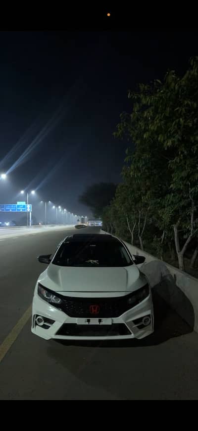 CIVIC X FC450 bumper with grill 8/10 condition