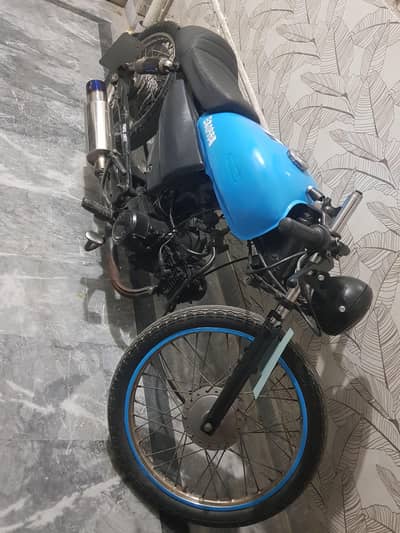 cafe racer argent sale