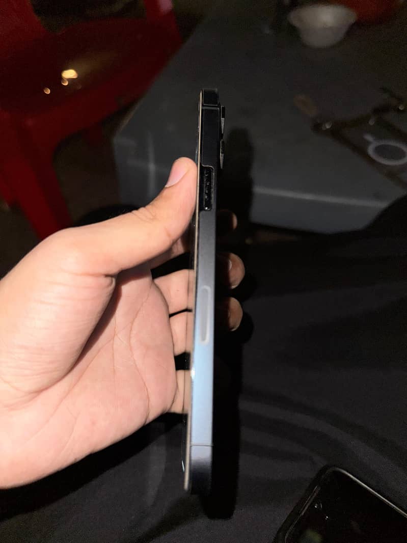 iphone 12 pro max 1