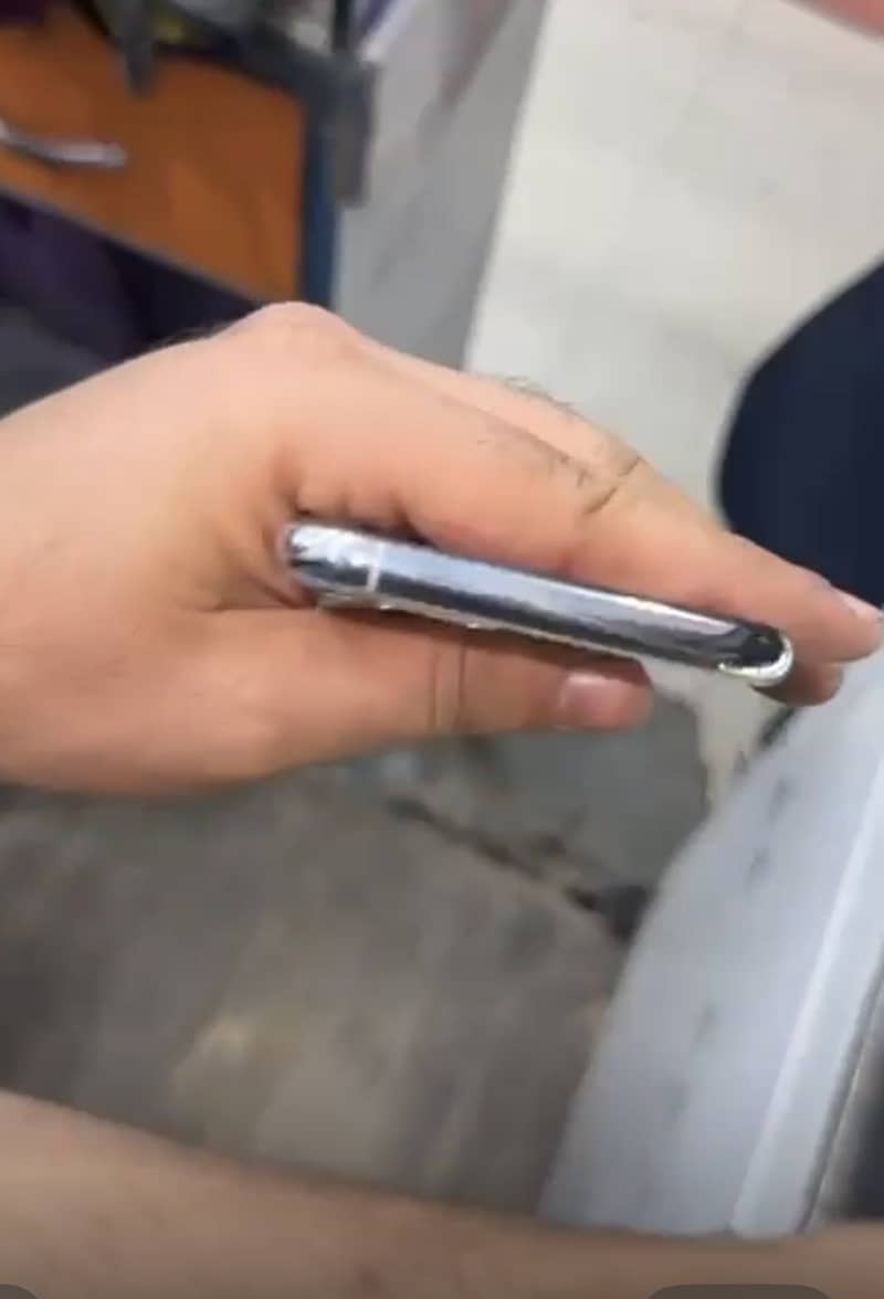 iPhone 11 pro 1