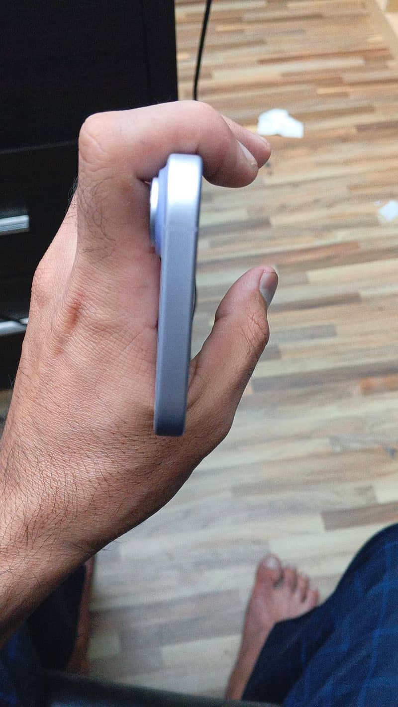 Iphone 17 4