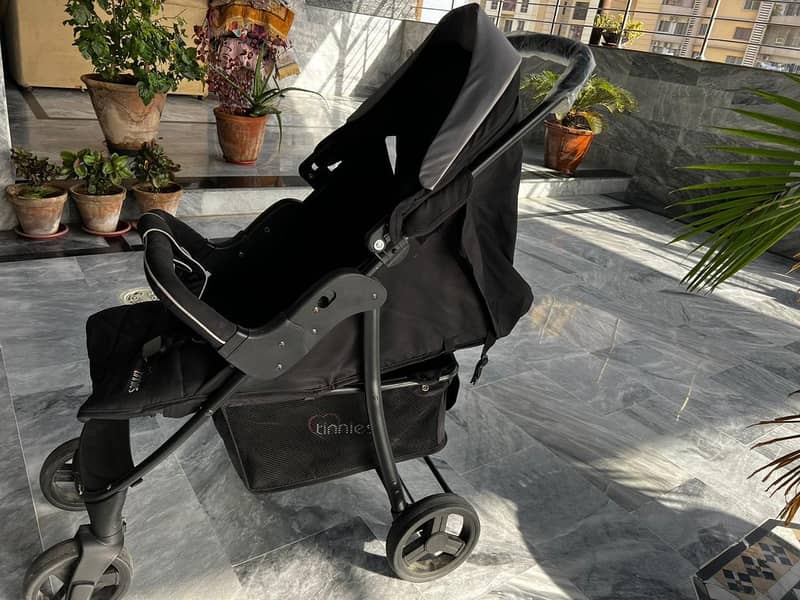 stroller 7