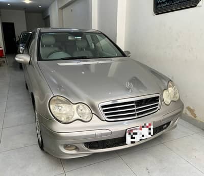 Mercedes CDI 220 2004 Manual 03142004013