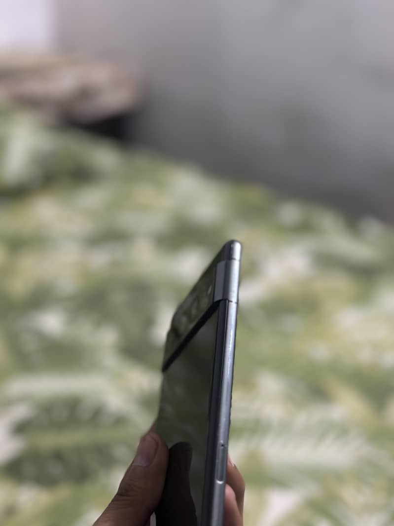 Google Pixel 7 pro 2