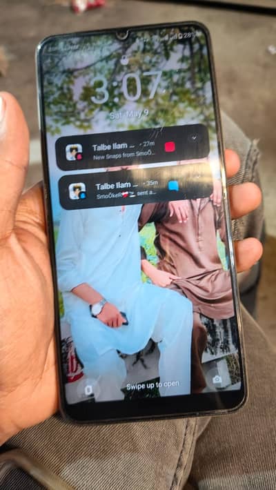 New phone 3 mount ghr Chala ha bas