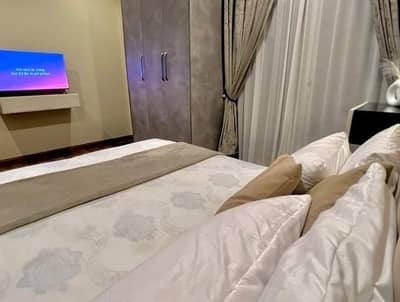 Daily basis, and weekly basis One bedroom fully furnished luxury apartments available for rent Gulberg greens Islamabad