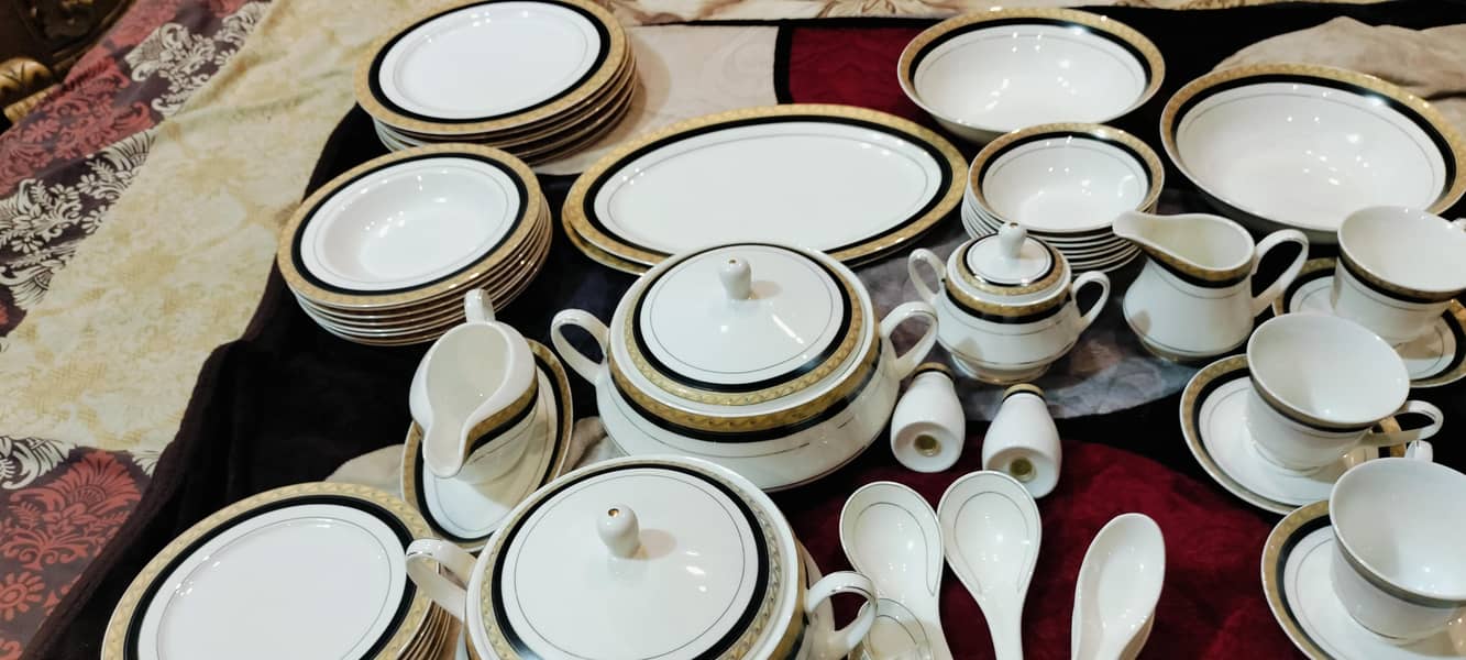 Dinner Set 72Pc 1
