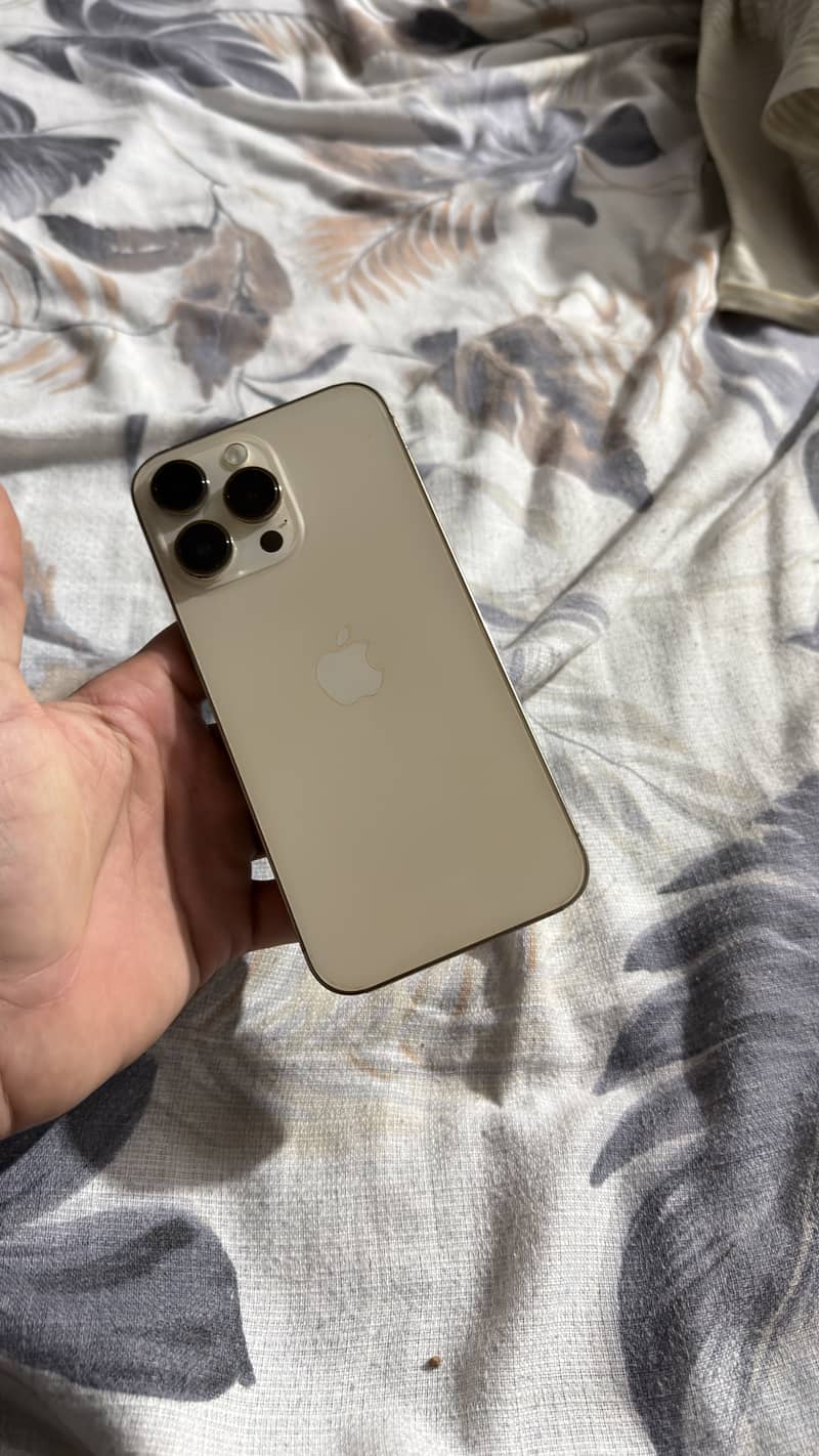 Iphone 14 pro max 7