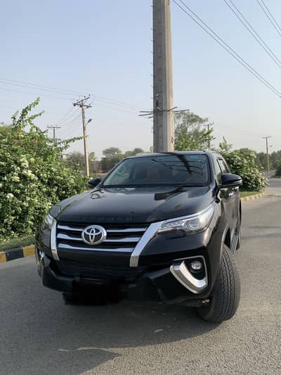 Toyota Fortuner VVTI-2.7