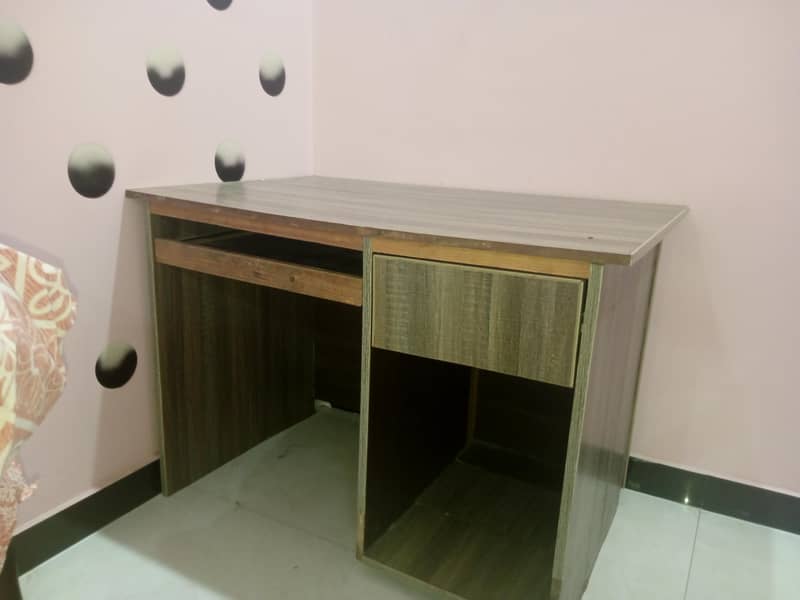 Wooden Study/Computer Table 2