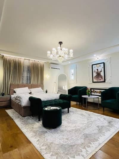 Daily basis, and weekly basis, One bedroom fully furnished luxury apartments available for rent Gulberg greens Islamabad