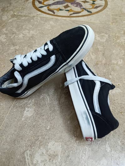 vans black Nd white