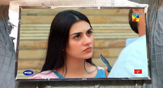 ORIGINAL SAMSUNG LED TV 40" NONE-SMART 1YR USED ONLY,