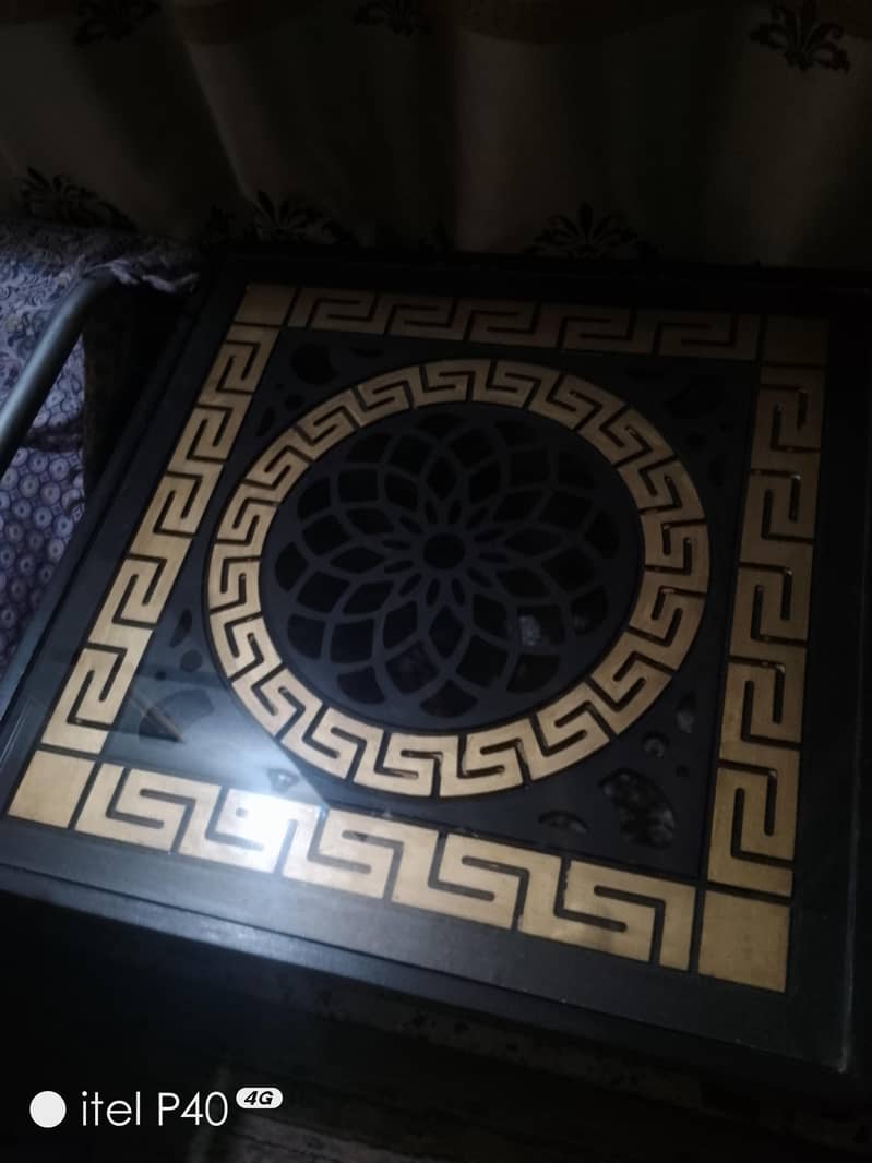 Table set Good condition 2