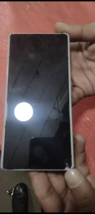 Infinix Note 60 pro Lena hain is liya Sale kar rha ho