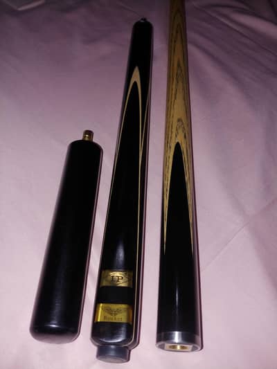 Baize master snooker cue
