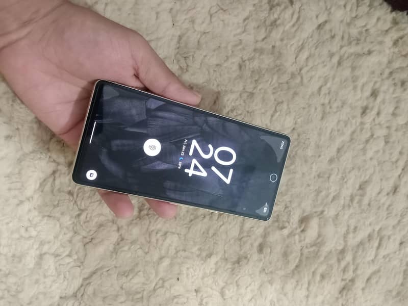 google pixel 7 4
