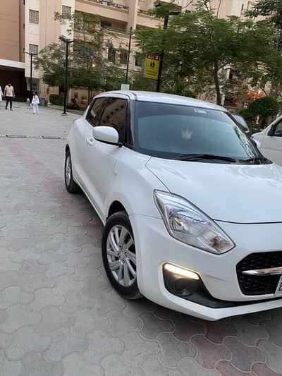SUZUKI SWIFT GL CVT 2022