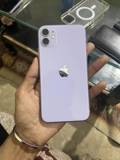 iPhone 11 128gb factory unlocked.