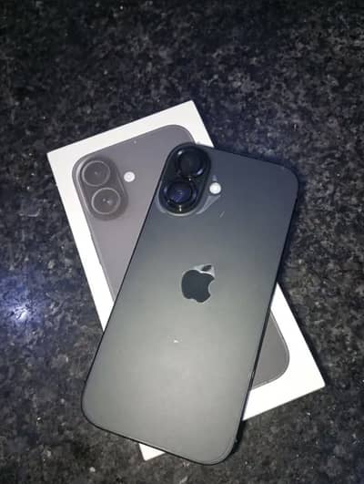 iPhone 16