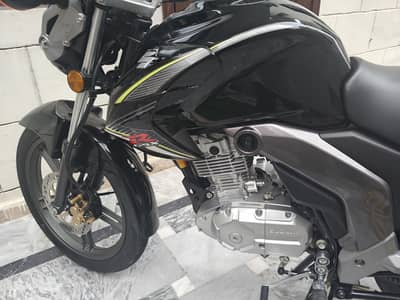SUZUKI GSX 125