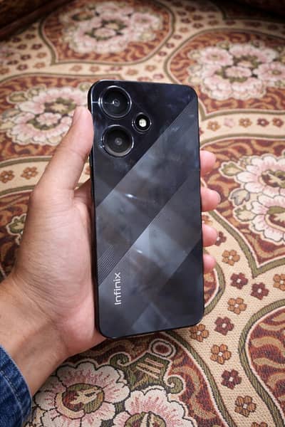 Infinix hot 30 dual sim approved life time argent sale need Cash only