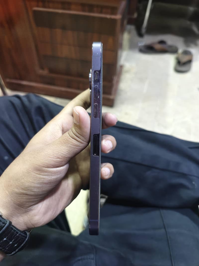 Iphoen 14 pro max 7