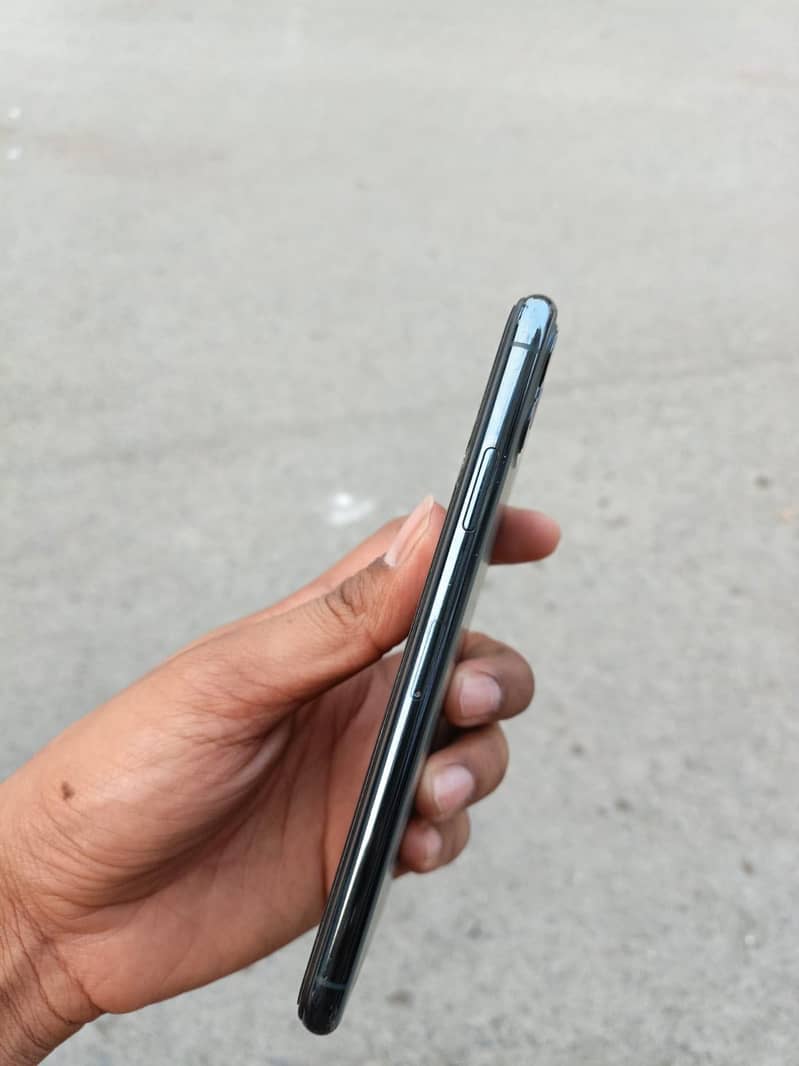 iPhone 11 pro max 0
