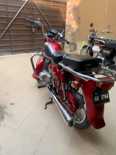 Honda bike CD 200 Roadmaster
