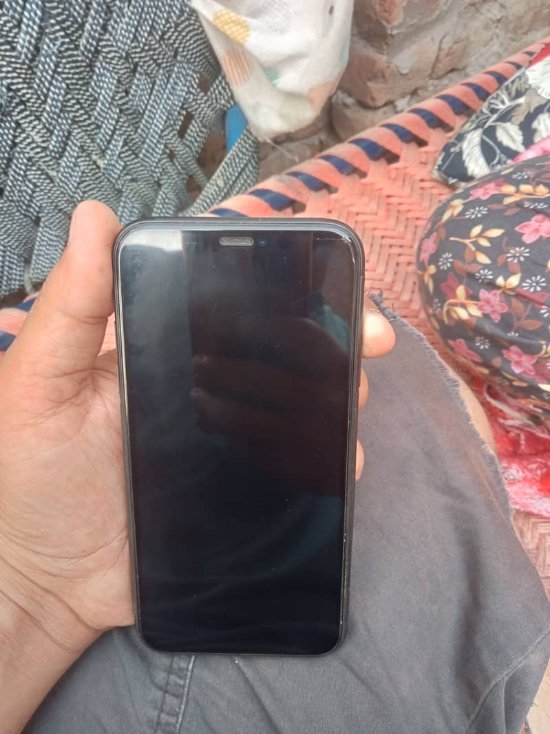 Apple iPhone 11 6