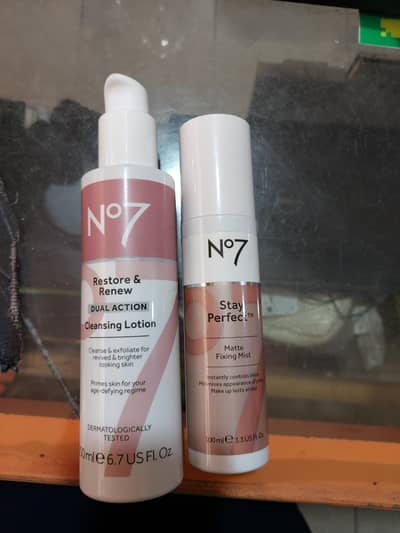No7 Restore & Renew Dual Action Cleansing Lotion