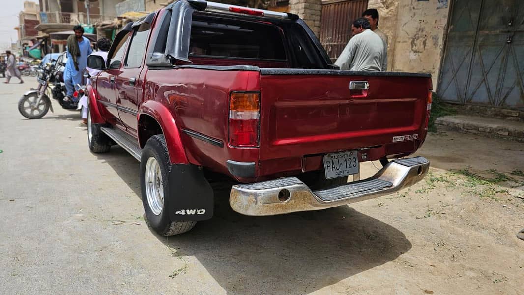 ٹویوٹا ہائیلکس ڈبل کیبن 1997 برائے فروخت  2