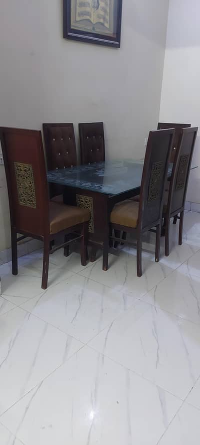 DINING TABLE WITH 6 CHAIR GLASS TOP GUD CONDITION 03281010987