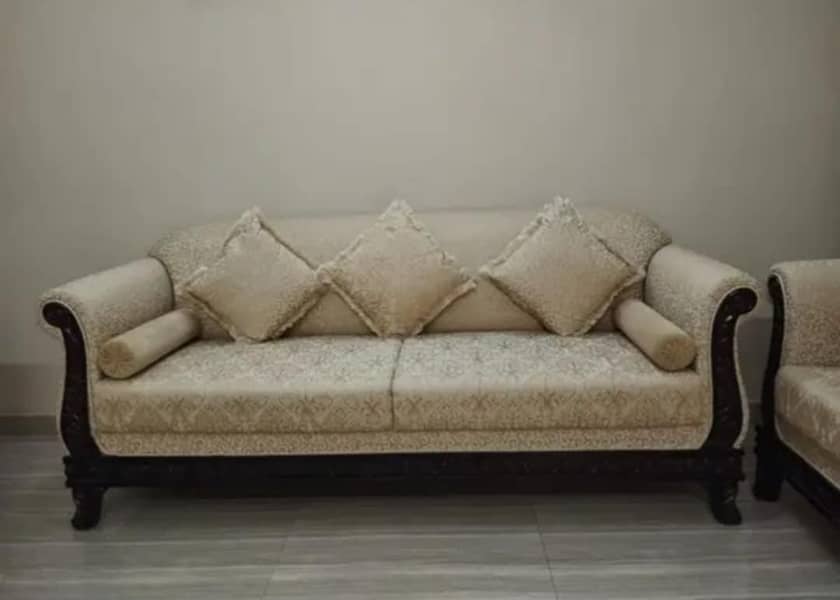 7 seaters sofa 2