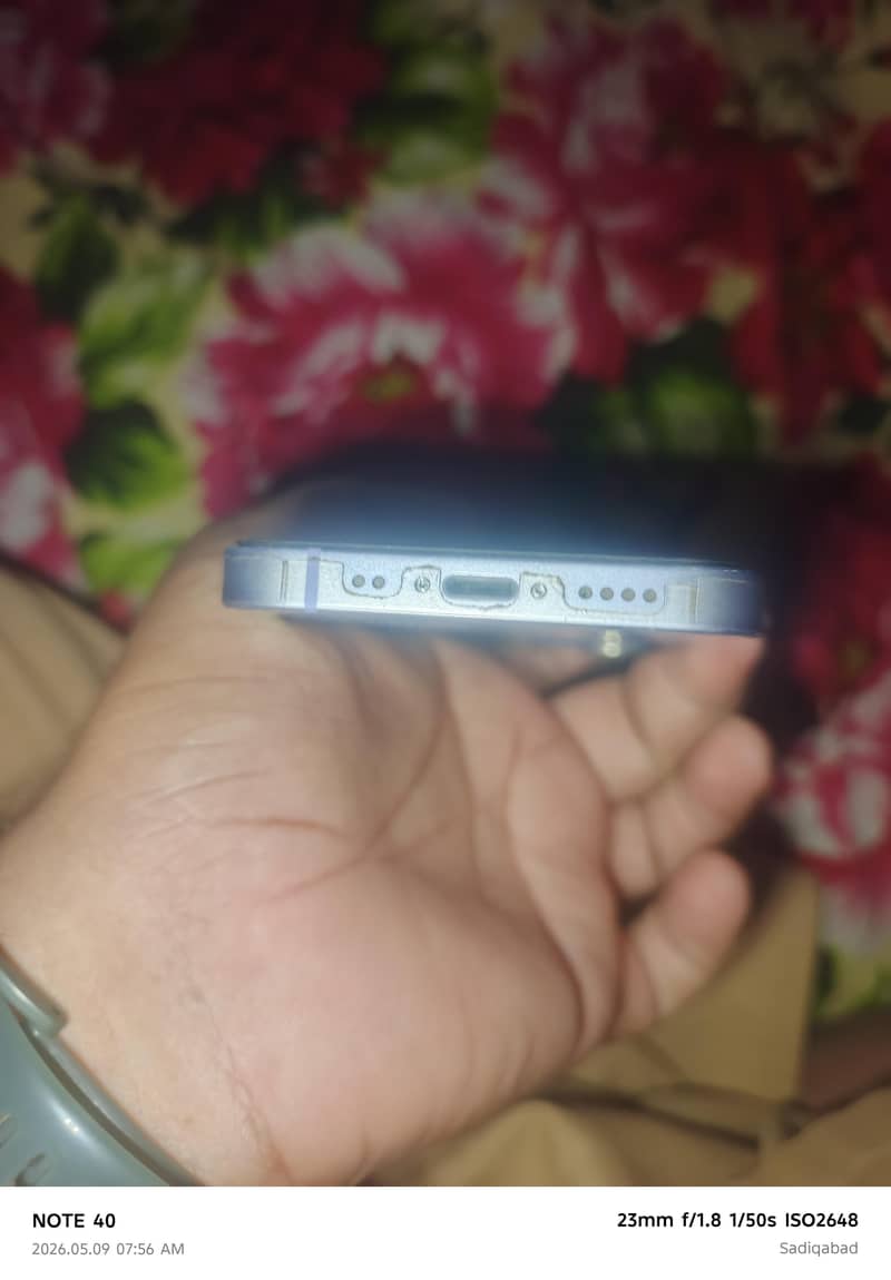 iphone 12 mini 1