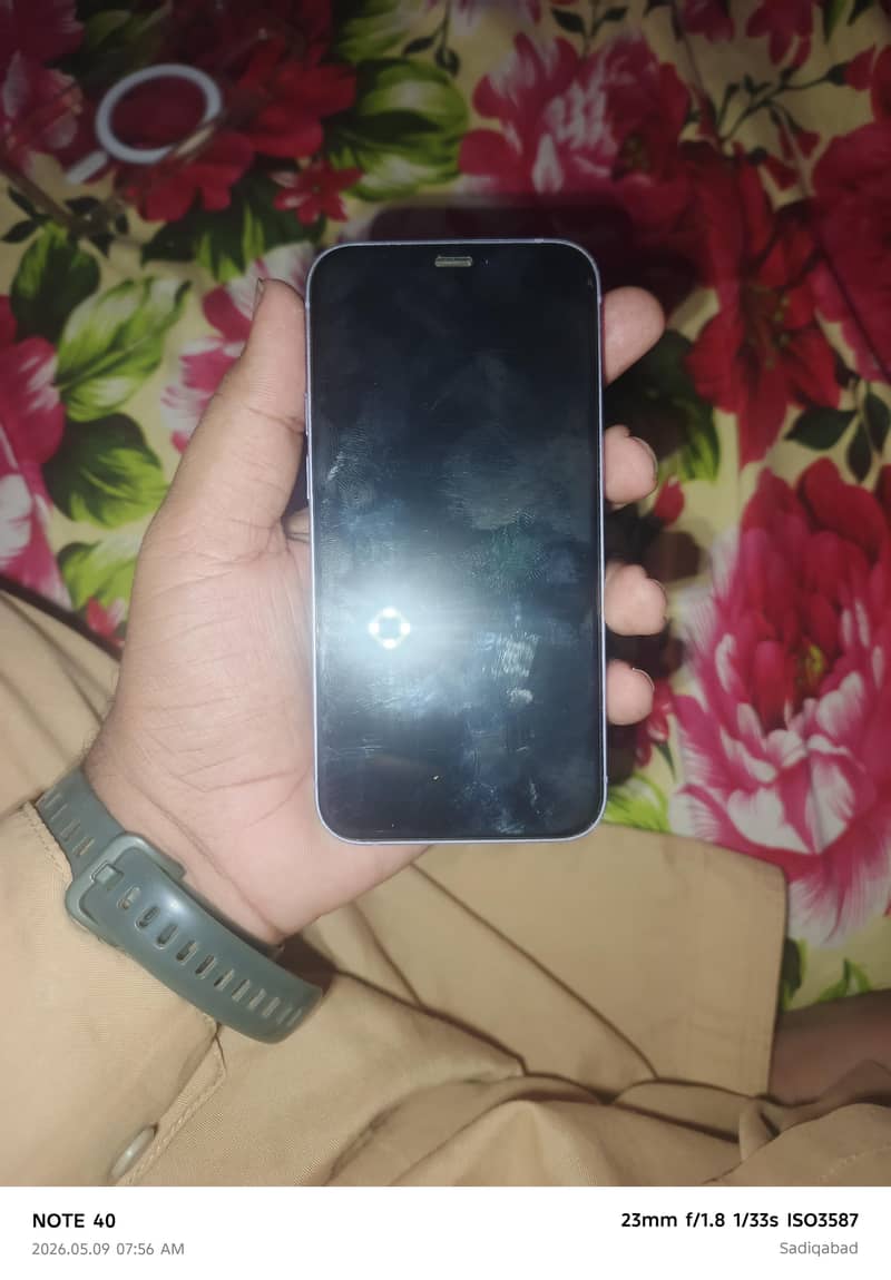 iphone 12 mini 3