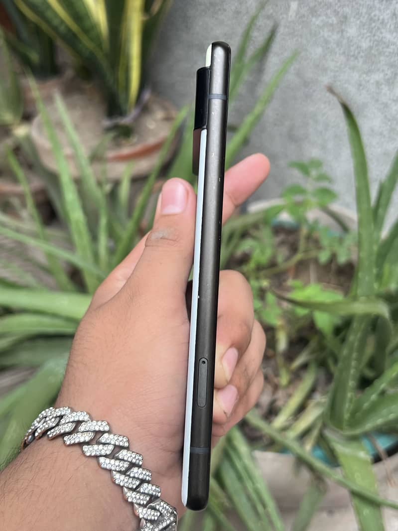 Google pixel 6 8