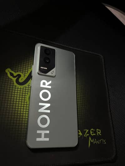 Honor GT