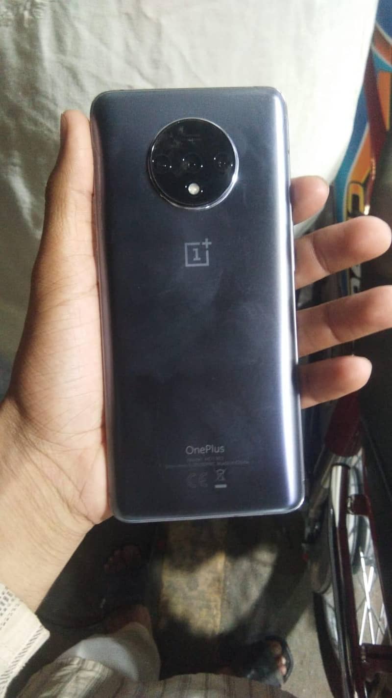 one plus 7T 1