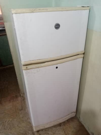 REFRIGERATOR FOR SALE