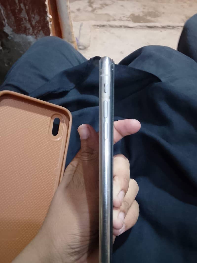 iphone x 3