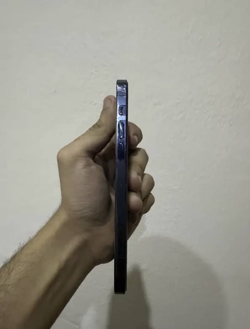 iPhone 12 pro 2