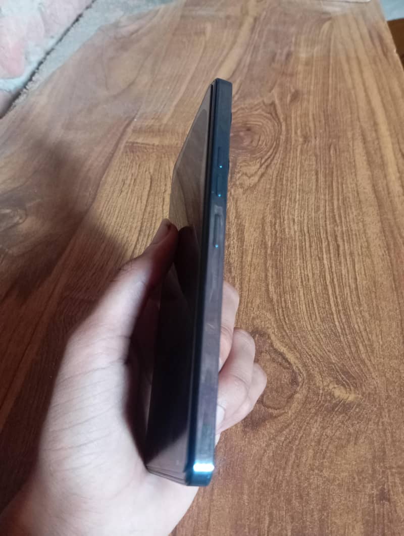 tecno Comon 20 pro 4
