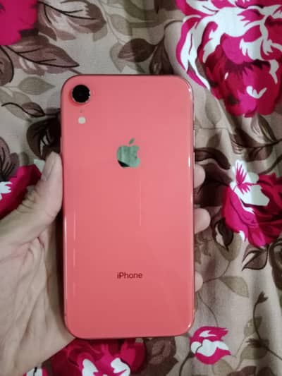 IPhone XR 64 WaterPack  bt helth 70+