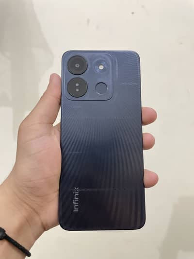 Infinix smart 7HD